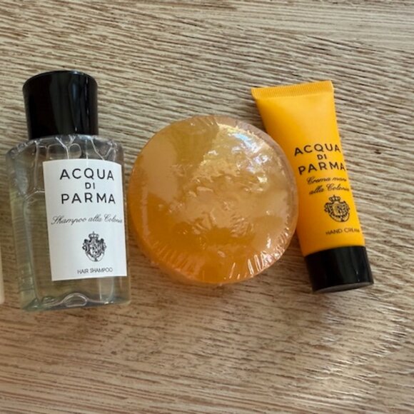 Acqua Di Parma Mini Set - Picture 3 of 4